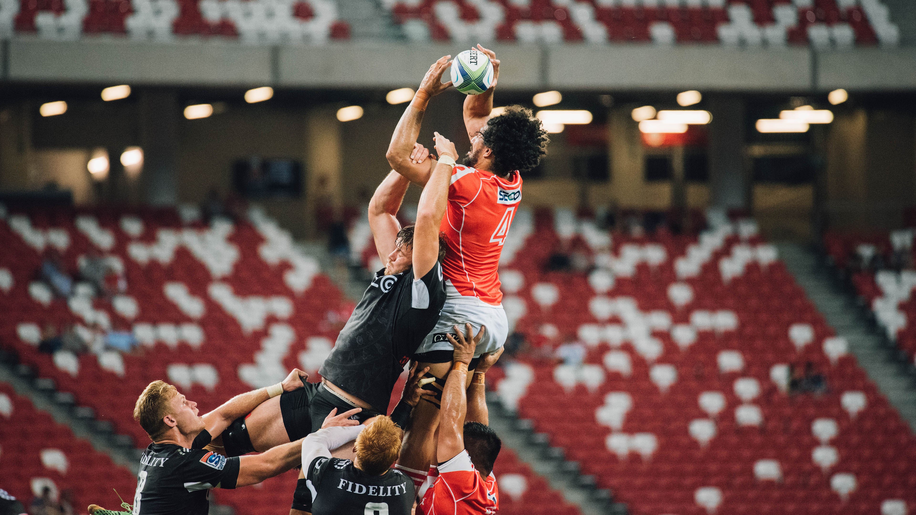 狼王在季后赛中扮演“终结者”角色，带领球队逐步接口冠军梦！